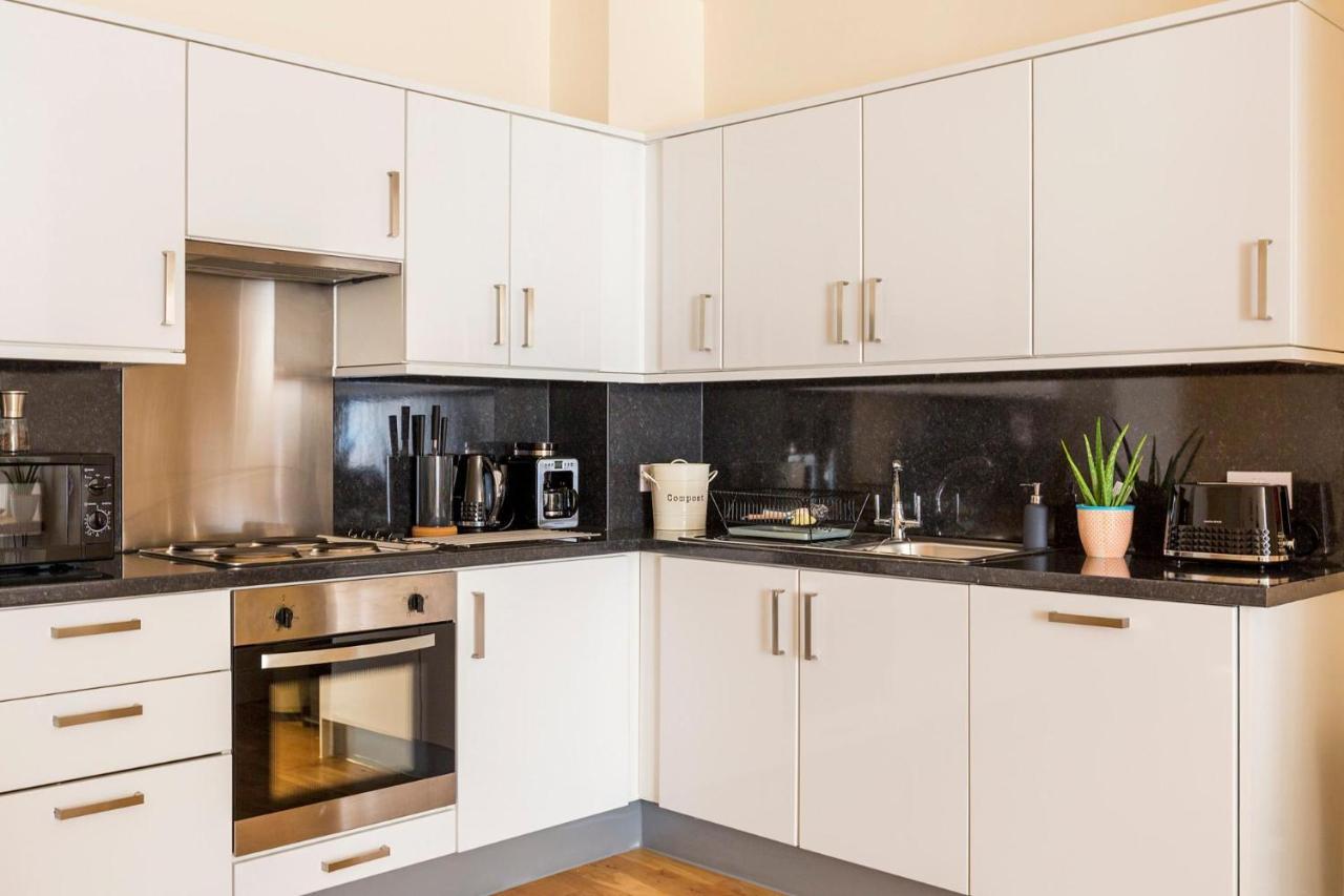 Panorama Apartments By Mesh Accommodation Short & Long Term Lets Ashford For Contractors Or Corporate Stays المظهر الخارجي الصورة